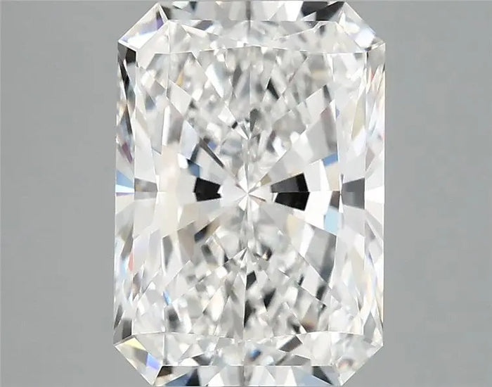 4.08 Carat · RADIANT · E · VVS2 · IGI · Excellent Cut