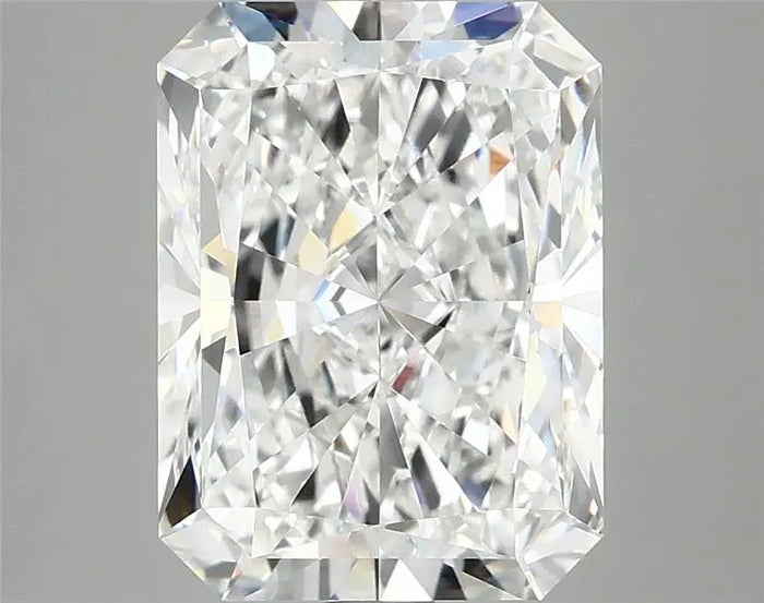 4.09 Carat · RADIANT · E · VVS2 · IGI · Excellent Cut