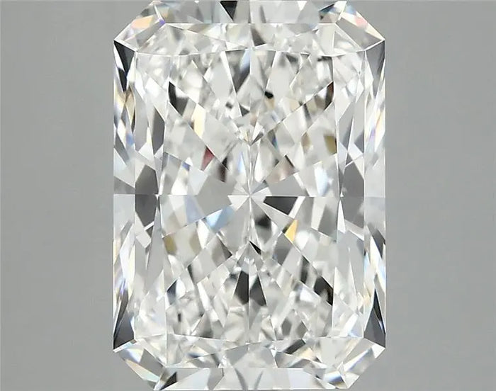 4.09 Carat · RADIANT · E · VVS2 · IGI · Excellent Cut