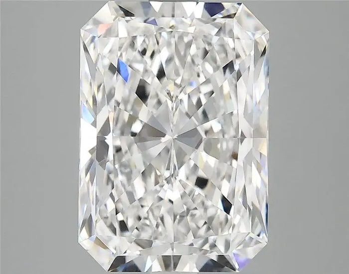 3.95 Carat · RADIANT · E · VVS2 · IGI · Excellent Cut