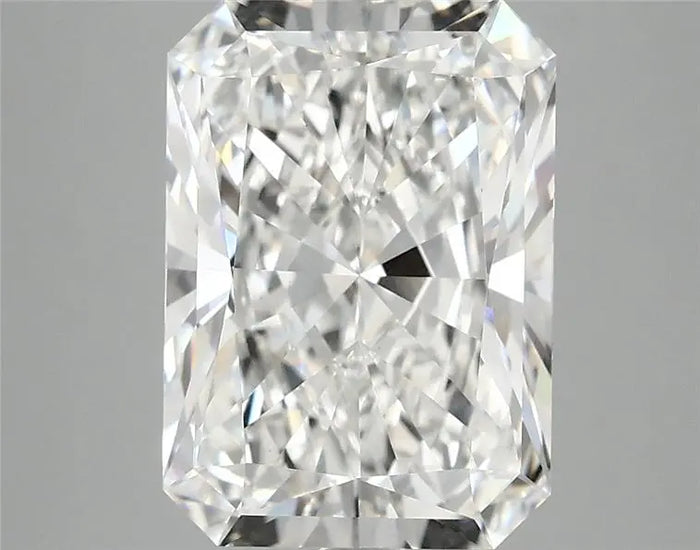 4.09 Carat · RADIANT · E · VVS2 · IGI · Excellent Cut