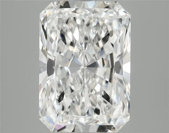 4.05 Carat · RADIANT · E · VVS2 · IGI · Excellent Cut