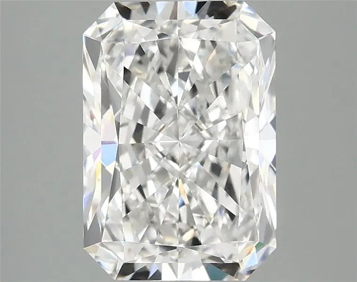 3.08 Carat · RADIANT · E · VVS2 · IGI · Excellent Cut