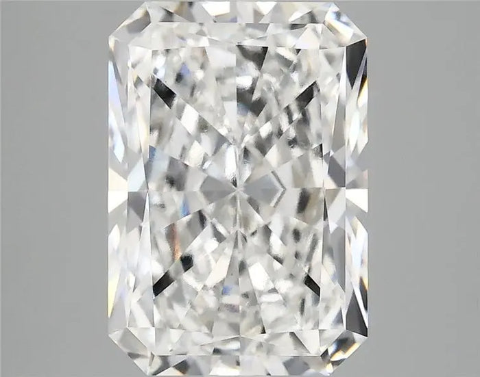 4.09 Carat · RADIANT · E · VVS2 · IGI · Excellent Cut