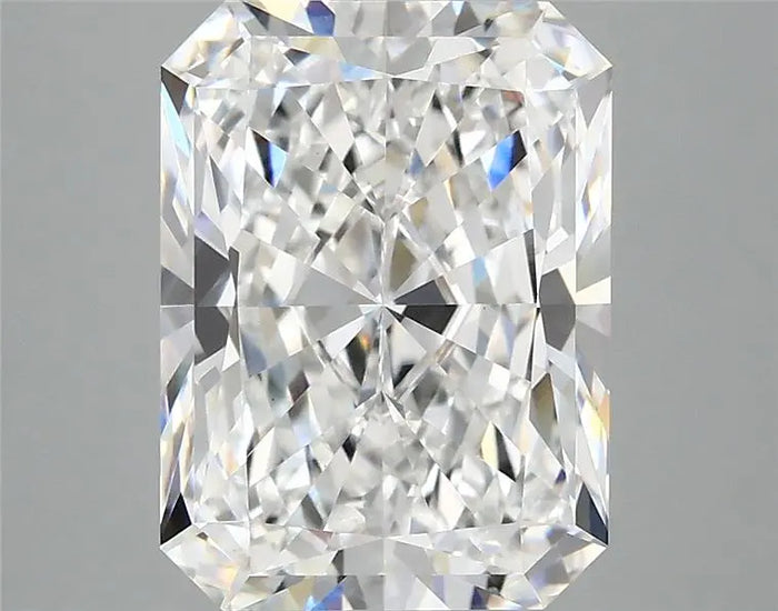 4.13 Carat · RADIANT · E · VVS2 · IGI · Excellent Cut