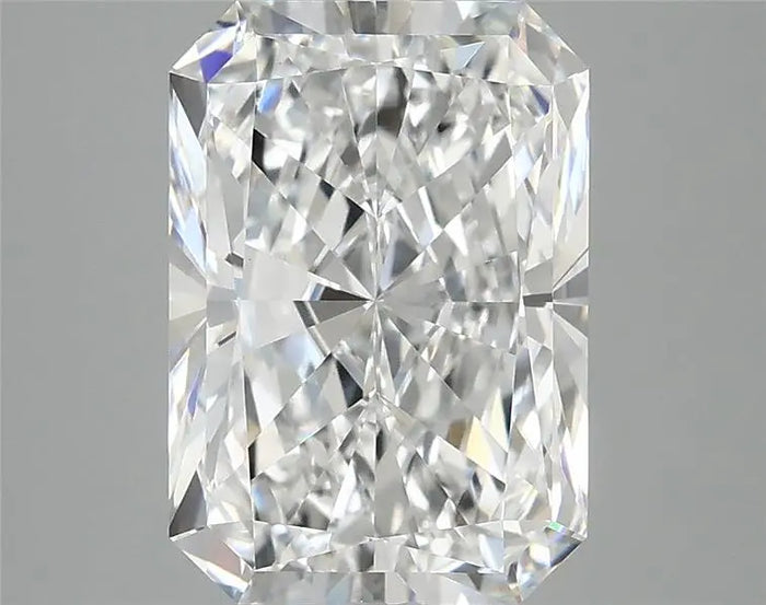 3.96 Carat · RADIANT · D · VVS2 · IGI · Excellent Cut