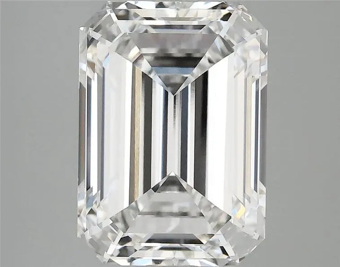 4.56 Carat · EMERALD · E · VVS2 · IGI · Excellent Cut