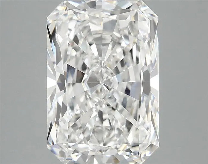 4.05 Carat · RADIANT · E · VVS2 · IGI · Excellent Cut