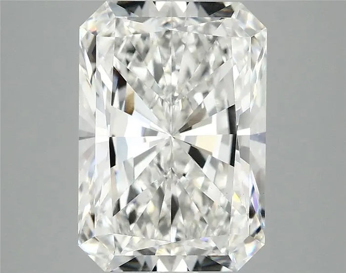 4.48 Carat · RADIANT · E · VVS2 · IGI · Excellent Cut