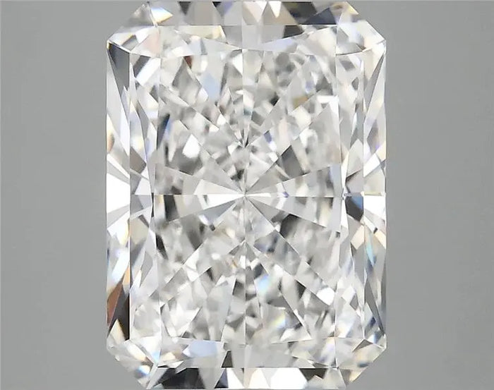 4.09 Carat · RADIANT · E · VVS2 · IGI · Excellent Cut
