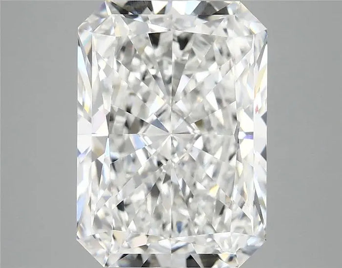 4.37 Carat · RADIANT · E · VVS2 · IGI · Excellent Cut