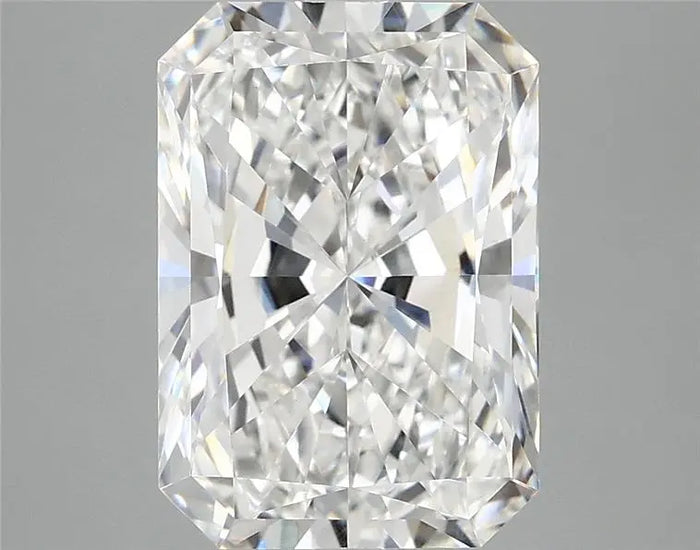 4.08 Carat · RADIANT · E · VVS2 · IGI · Excellent Cut