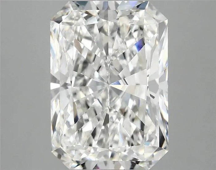 3.86 Carat · RADIANT · E · VVS2 · IGI · Excellent Cut
