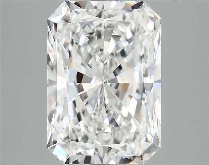 4.17 Carat · RADIANT · D · VVS2 · IGI · Excellent Cut