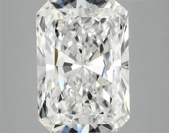 3.87 Carat · RADIANT · E · VVS2 · IGI · Excellent Cut