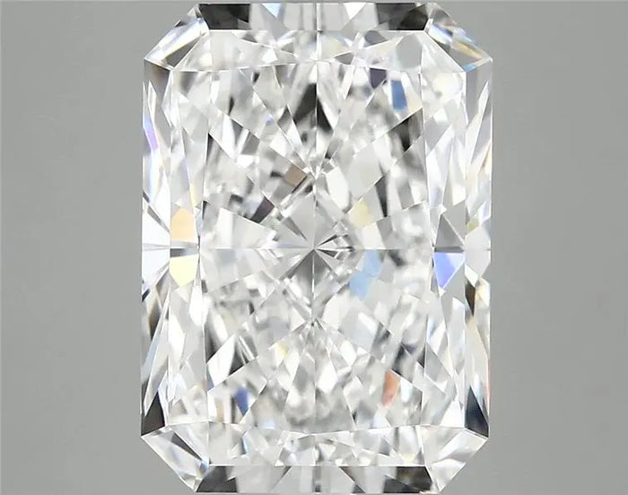 3.95 Carat · RADIANT · D · VVS2 · IGI · Excellent Cut