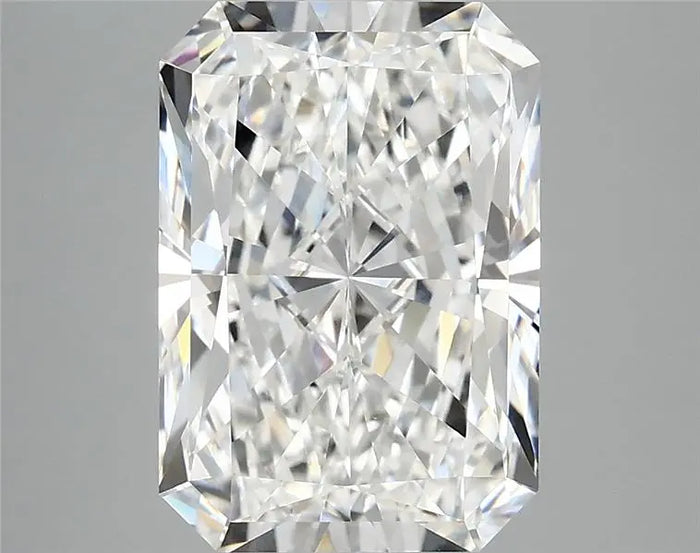 4.06 Carat · RADIANT · E · VVS2 · IGI · Excellent Cut