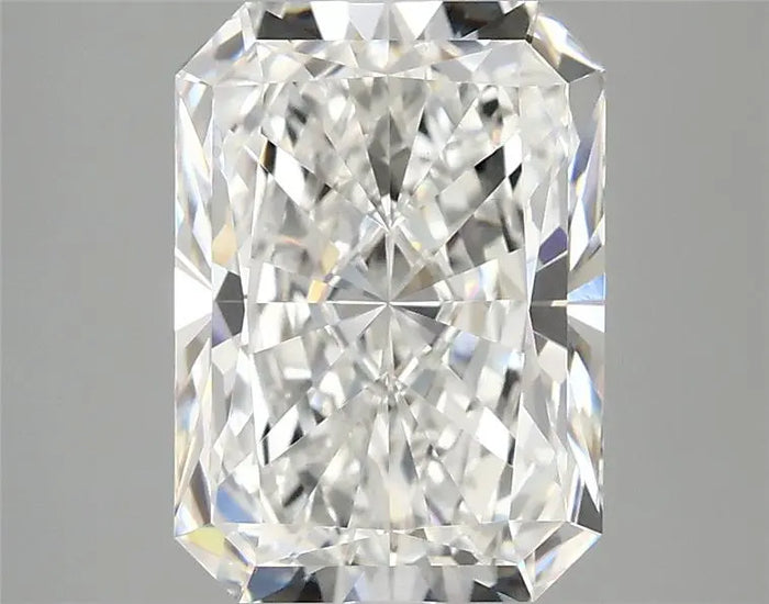 3.08 Carat · RADIANT · F · VVS2 · IGI · Excellent Cut