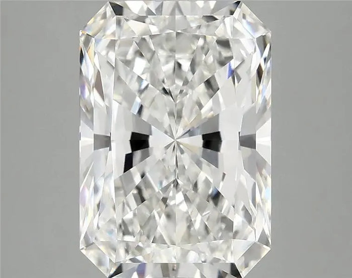 4.05 Carat · RADIANT · E · VVS2 · IGI · Excellent Cut