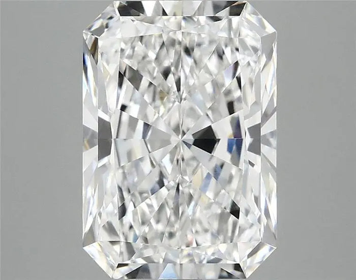 3.76 Carat · RADIANT · E · VVS2 · IGI · Excellent Cut