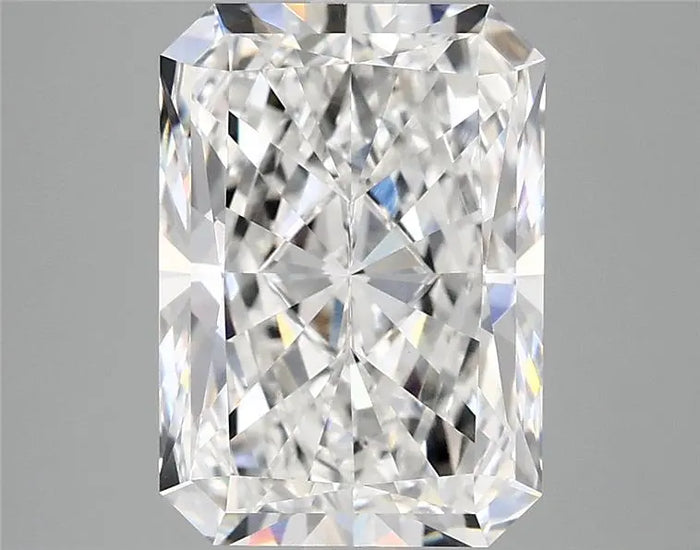 3.88 Carat · RADIANT · E · VVS2 · IGI · Excellent Cut