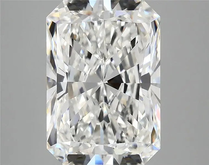 4.89 Carat · RADIANT · E · VVS2 · IGI · Excellent Cut