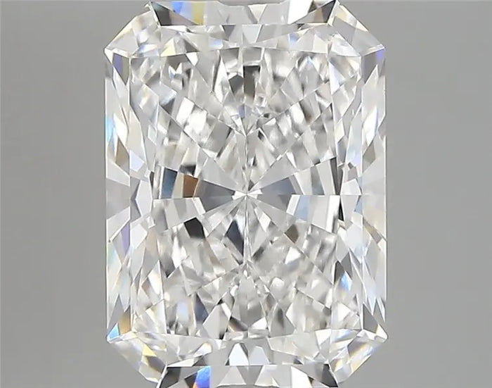 3.76 Carat · RADIANT · E · VVS1 · IGI · Excellent Cut