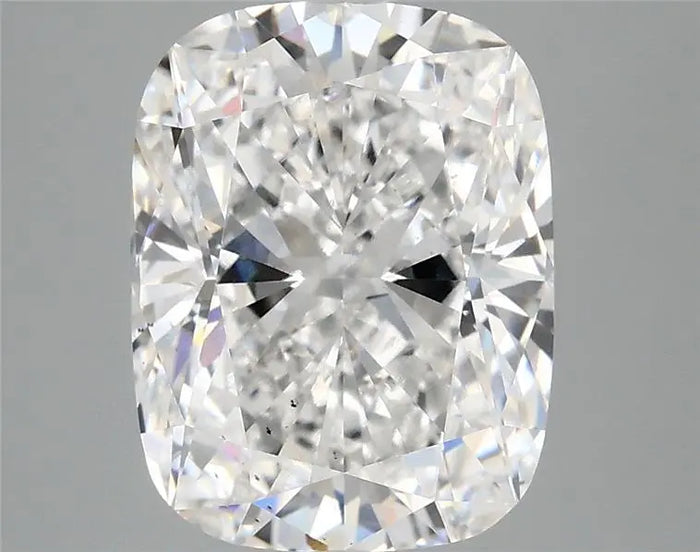 4.07 Carat · CUSHION · E · VS2 · IGI · Excellent Cut