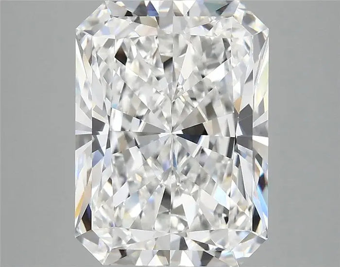 4.04 Carat · RADIANT · E · VVS2 · IGI · Excellent Cut