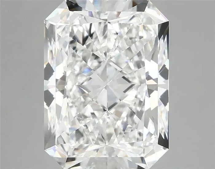 4.05 Carat · RADIANT · E · VVS2 · IGI · Excellent Cut