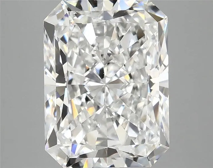 4.09 Carat · RADIANT · E · VVS2 · IGI · Excellent Cut