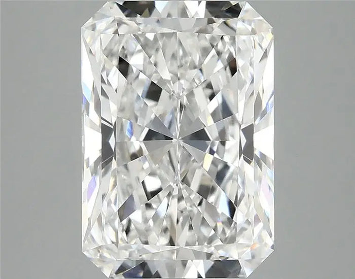 4.18 Carat · RADIANT · E · VVS2 · IGI · Excellent Cut