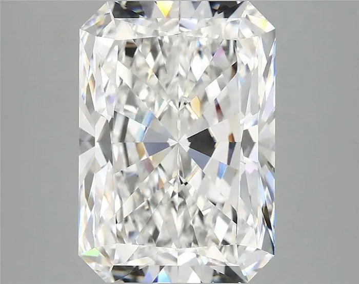 4.19 Carat · RADIANT · E · VVS2 · IGI · Excellent Cut