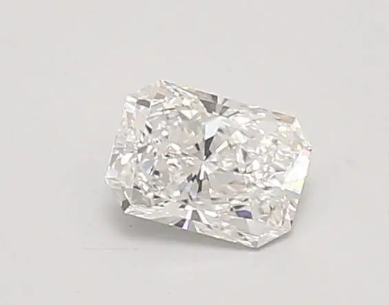 0.57 Carat · RADIANT · E · VVS1 · IGI · Very Good Cut
