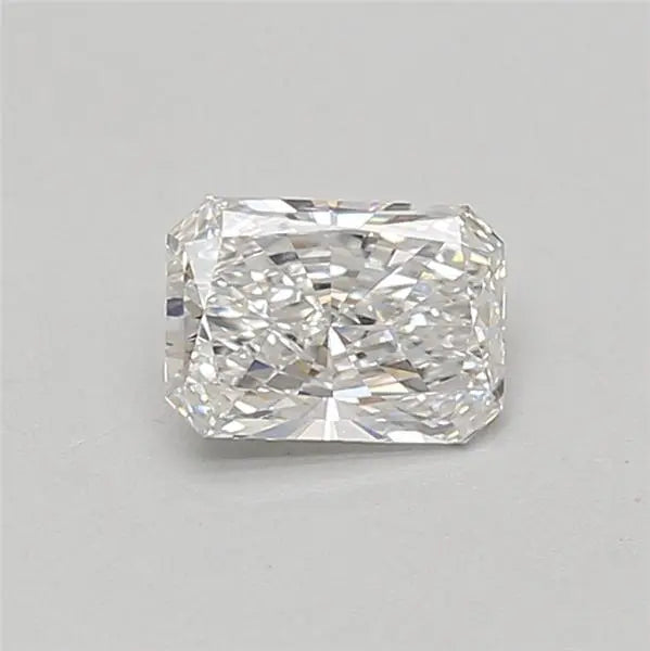 0.70 Carat · RADIANT · E · VVS2 · IGI · Excellent Cut