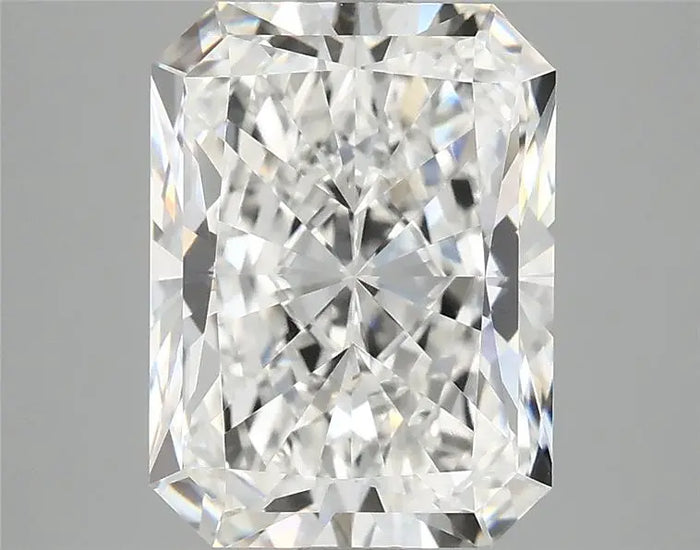 4.09 Carat · RADIANT · E · VVS2 · IGI · Excellent Cut