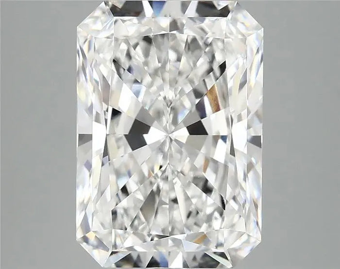 4.99 Carat · RADIANT · E · VVS2 · IGI · Excellent Cut