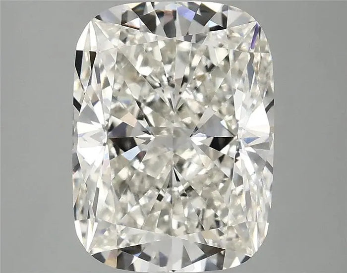 4.02 Carat · CUSHION · G · VVS2 · IGI · Excellent Cut