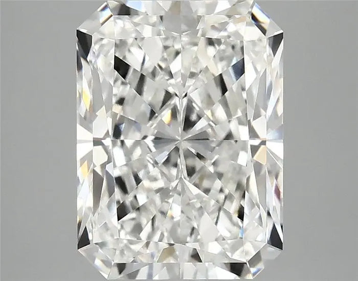 3.98 Carat · RADIANT · E · VVS2 · IGI · Excellent Cut