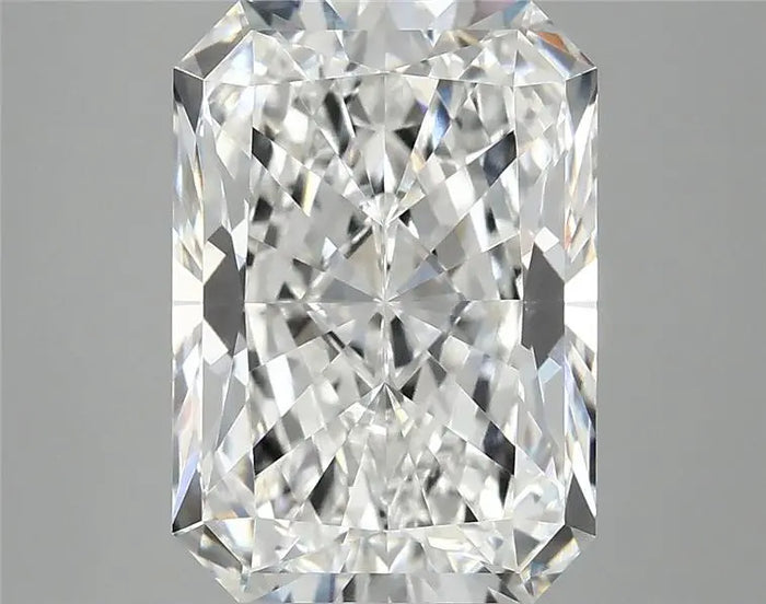 4.04 Carat · RADIANT · E · VVS2 · IGI · Excellent Cut