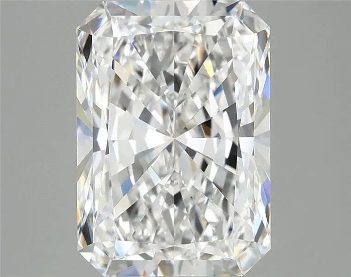 3.93 Carat · RADIANT · D · VVS2 · IGI · Excellent Cut