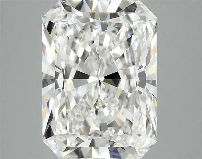 4.98 Carat · RADIANT · E · VVS2 · IGI · Excellent Cut