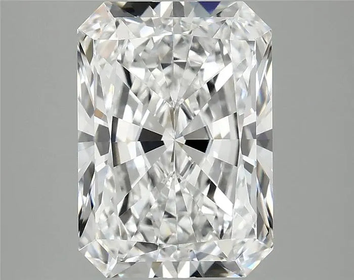 4.18 Carat · RADIANT · D · VVS2 · IGI · Excellent Cut