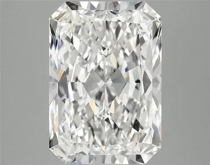 3.92 Carat · RADIANT · D · VVS2 · IGI · Excellent Cut