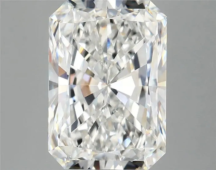 4.09 Carat · RADIANT · E · VVS2 · IGI · Excellent Cut