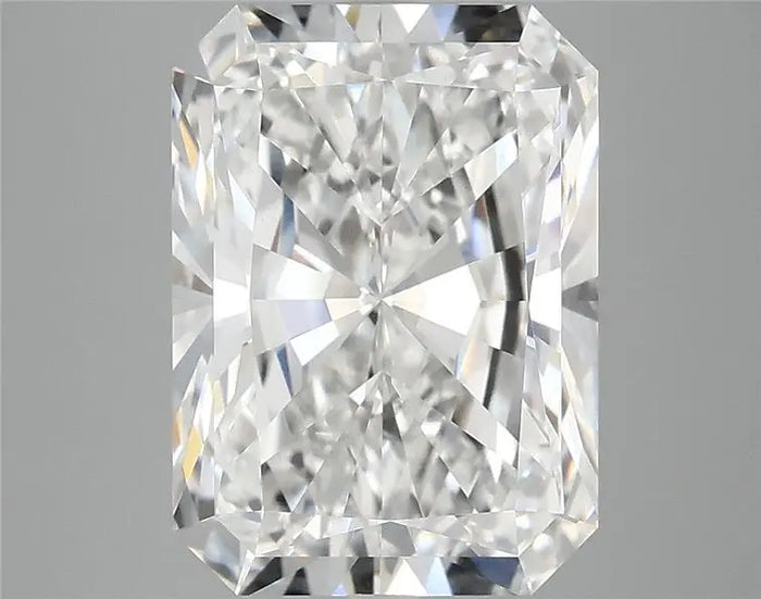 4.84 Carat · RADIANT · E · VS1 · IGI · Excellent Cut