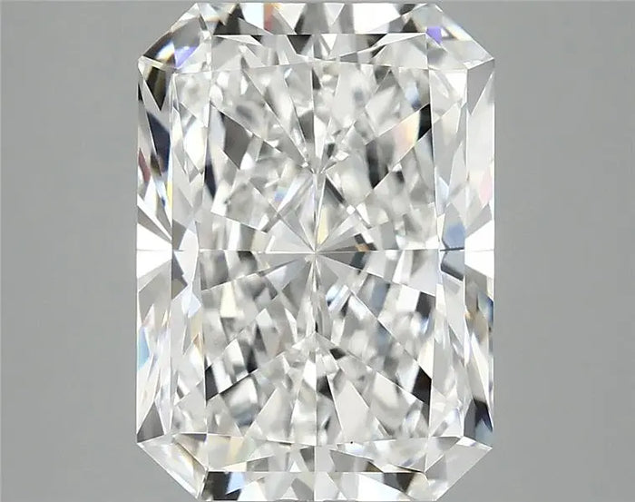 4.05 Carat · RADIANT · E · VVS2 · IGI · Excellent Cut
