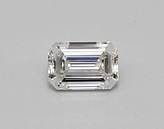 0.30 Carat · EMERALD · E · VVS1 · IGI · Excellent Cut