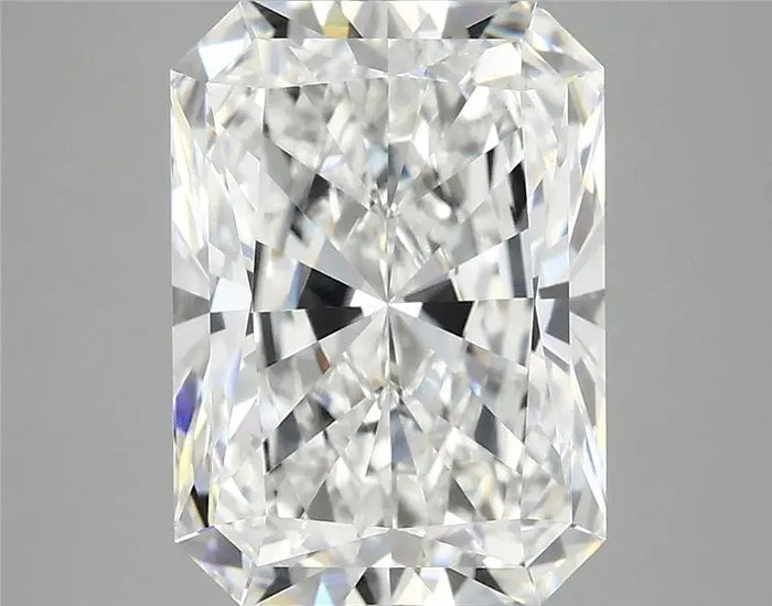 4.17 Carat · RADIANT · E · VVS2 · IGI · Excellent Cut