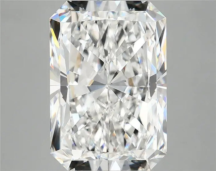 7.62 Carat · RADIANT · E · VVS2 · IGI · Excellent Cut